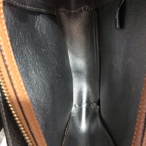 DKNY Cow Leather Caramel Colored CrossBody Purse NWOT - Picture 7 of 7